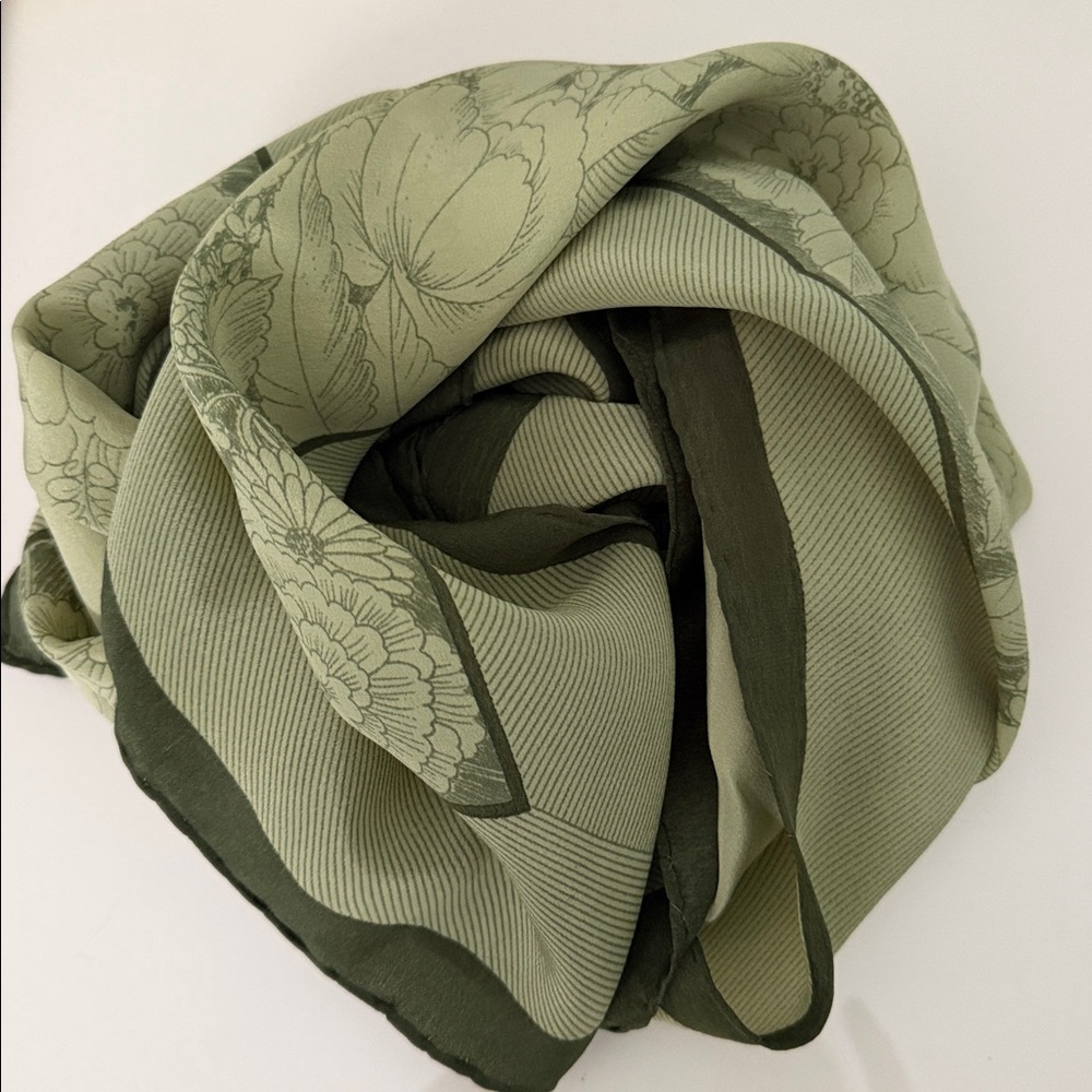VTG Prochownick Authentic Square Silk Scarf Shawl Delicate Floral Design - Picture 6 of 16